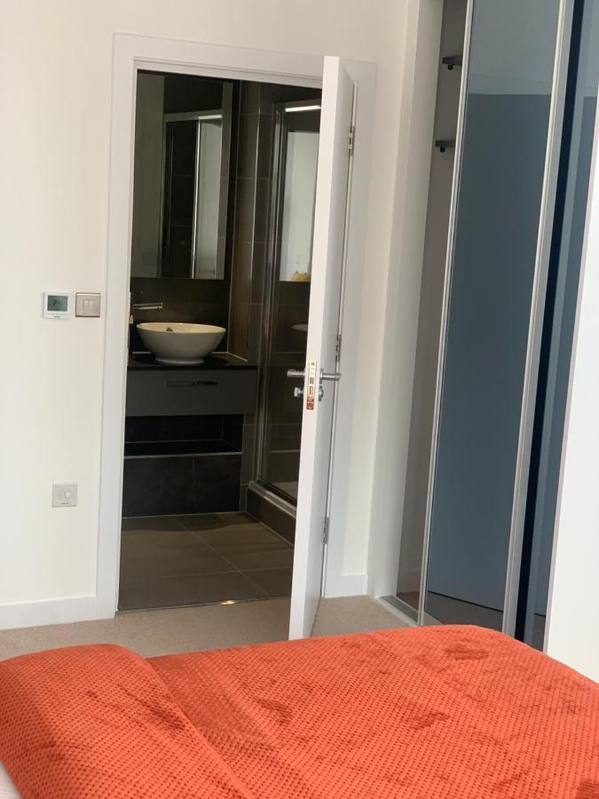 Riverside Rooms And Apartments London Exterior foto